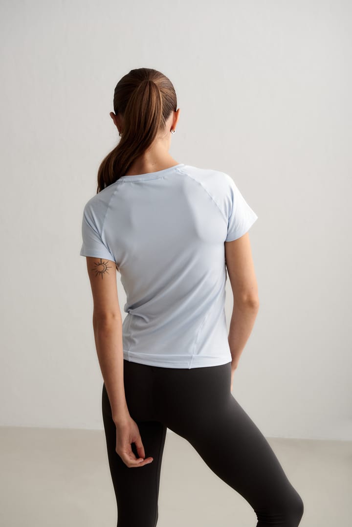 Aim'n Women's Soft Basic Short Sleeve Aura Aim'n