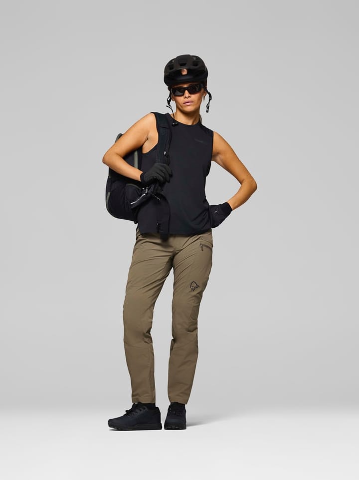 Norrøna Women's Fjørå Equaliser Sleeveless Caviar Black Norrøna