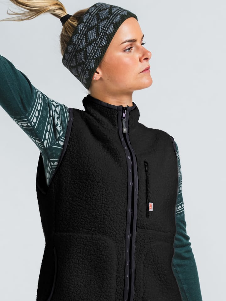 Varg Women's Vargön Fat Wool Vest Black Granite Varg Varg Women's Vargön Fat Wool Vest Black Granite Varg