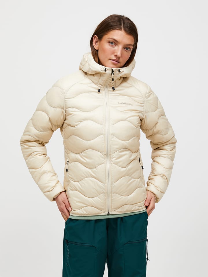 Peak Performance Women's Helium Down Hood Jacket Black Peak Performance