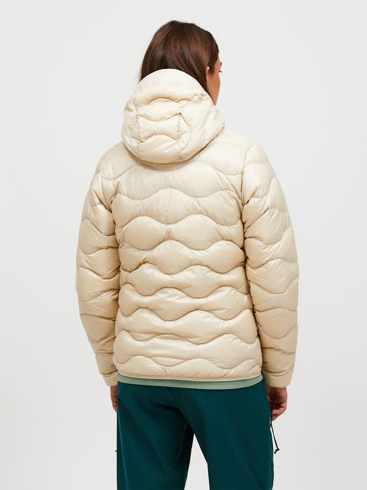 Peak Performance Women's Helium Down Hood Jacket Black Peak Performance