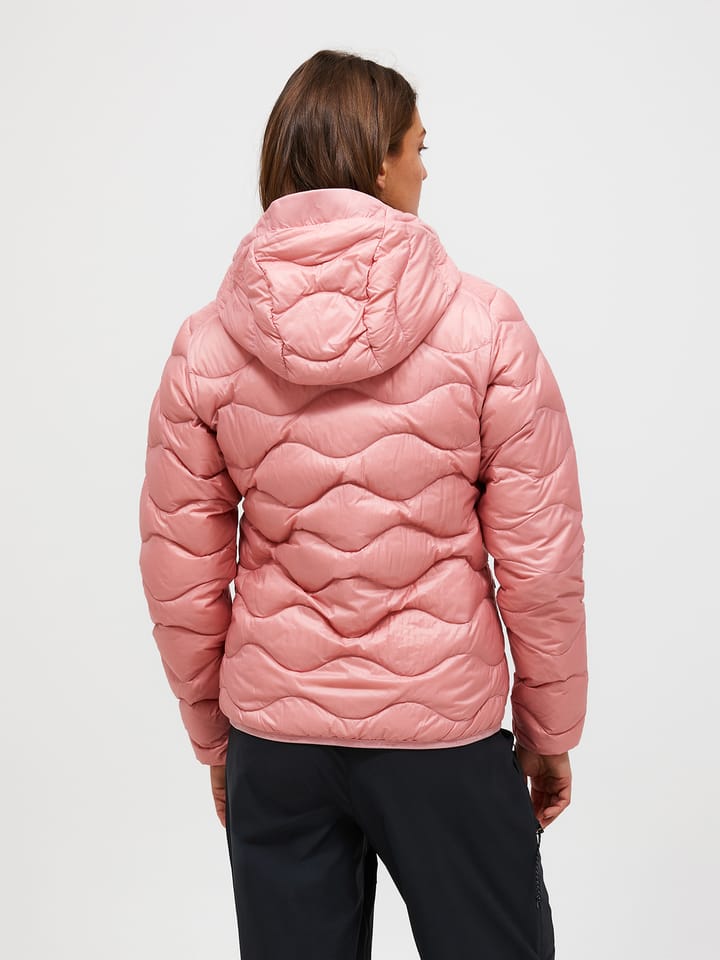 Peak Performance Women's Helium Down Hood Jacket Warm Blush Peak Performance