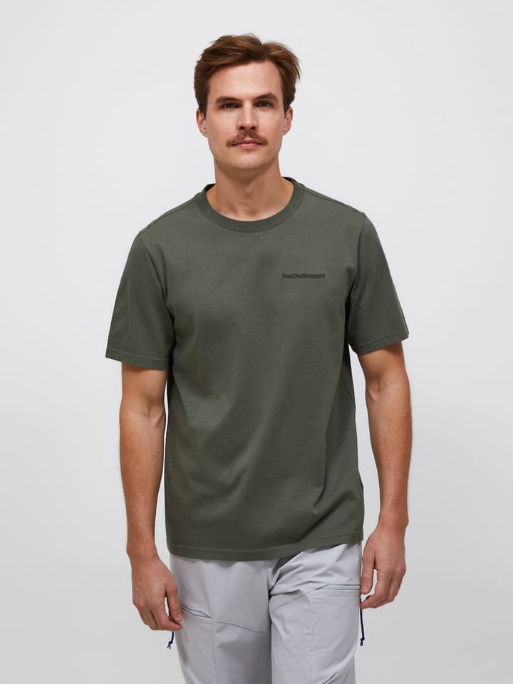 Peak Performance Men's Original Small Logo Tee Pine Needle Peak Performance