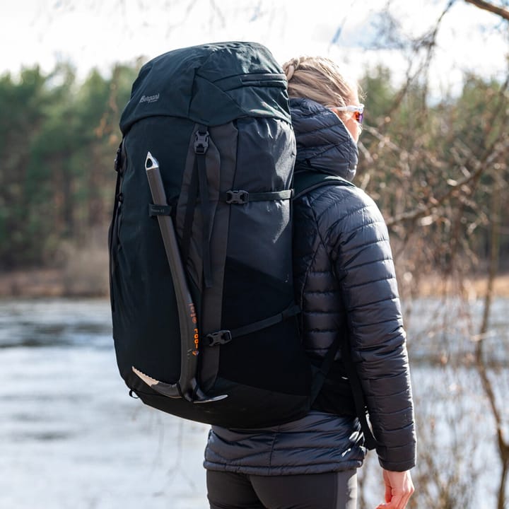Bergans Rondane V6 65 Black Bergans