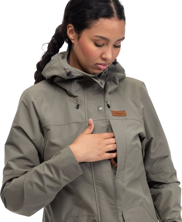 Women's Nordmarka 2L Shell Jacket Greenmud Bergans