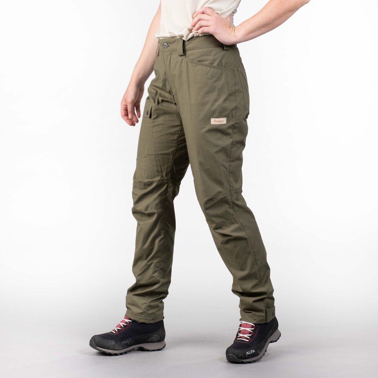 Bergans Women's Nordmarka Leaf Light Pants Green Mud Shoppe