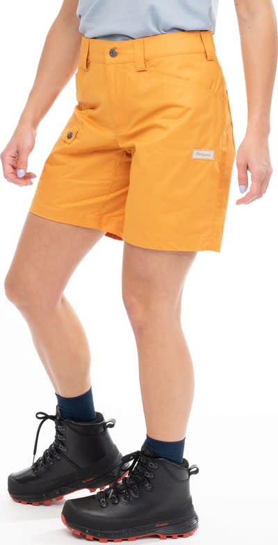 Bergans Women's Nordmarka Leaf Light Shorts Golden Field