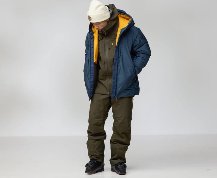 Fjällräven Bergtagen 130 Insulation Jkt M Black-deep Forest Fjällräven Fjällräven Bergtagen 130 Insulation Jkt M Black-deep Forest Fjällräven