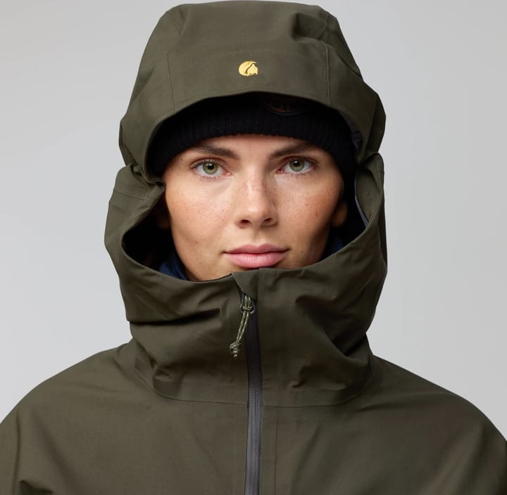 Fjällräven Women's Bergtagen GORE-TEX Touring Jacket Black Fjällräven