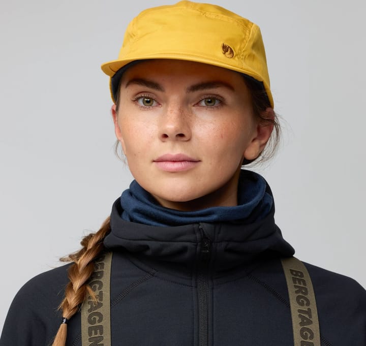 Fjällräven Bergtagen Mountain Cap Mustard Yellow-dark Navy Fjällräven