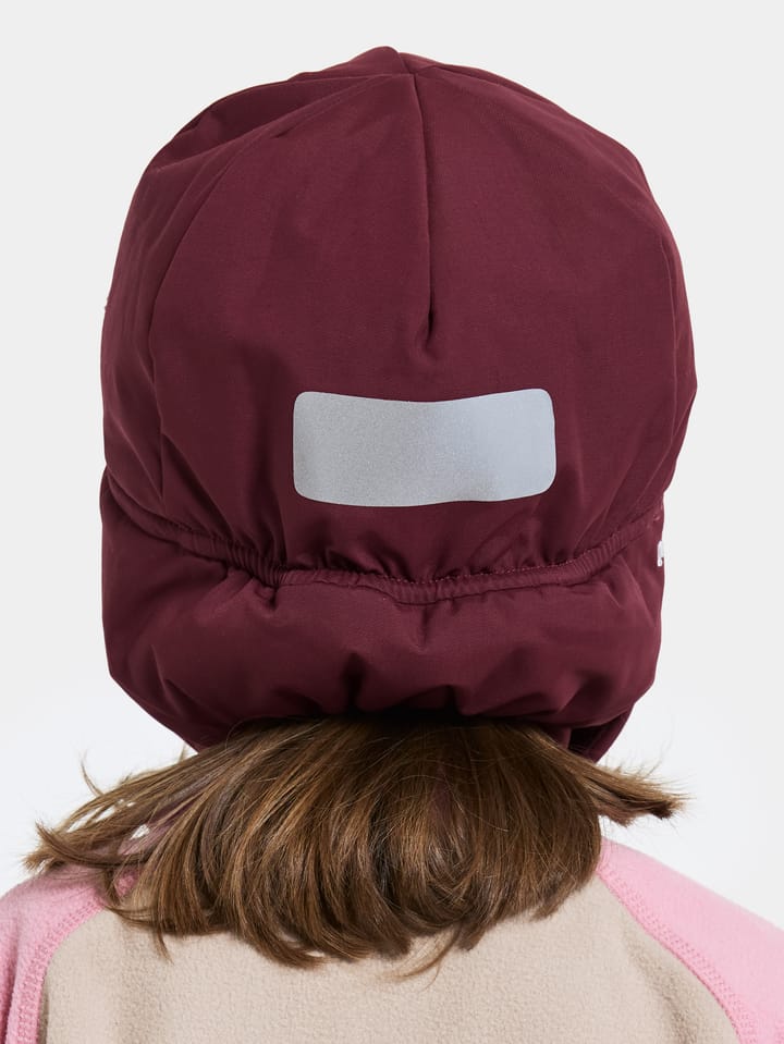 Didriksons Kids' Biggles Cap 6 Anemon Red Didriksons Didriksons Kids' Biggles Cap 6 Anemon Red Didriksons