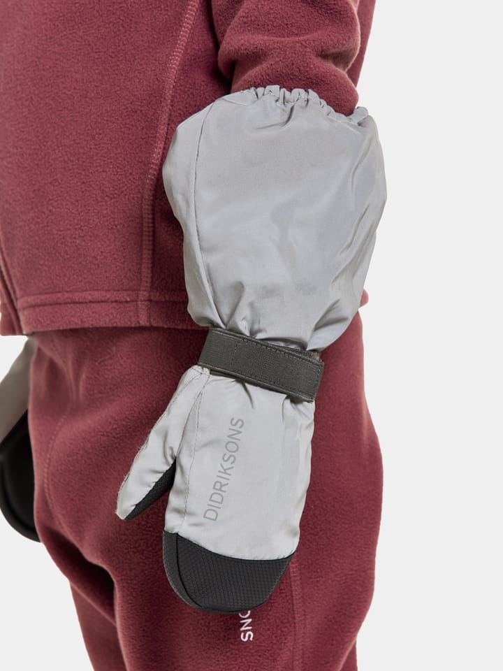 Didriksons Kids' Biggles Reflective Mittens Silver Didriksons Didriksons Kids' Biggles Reflective Mittens Silver Didriksons