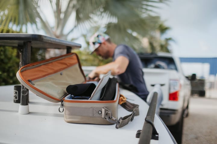 Fishpond Fishpond Dakota Carry-On Rod & Reel Case Stang Og Snellekoffert Granite Fishpond Fishpond Fishpond Dakota Carry-On Rod & Reel Case Stang Og Snellekoffert Granite Fishpond