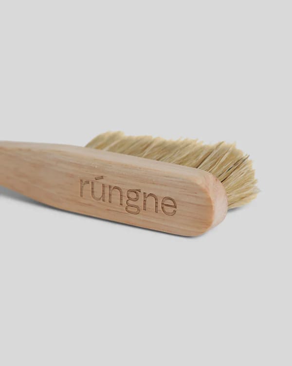 Rúngne Boaring Chalk Brush Rúngne Rúngne Boaring Chalk Brush Rúngne