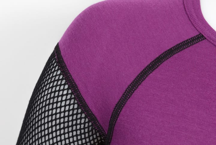 Brynje Wool Thermo Shirt W'S Black/Violet Brynje Brynje Wool Thermo Shirt W'S Black/Violet Brynje