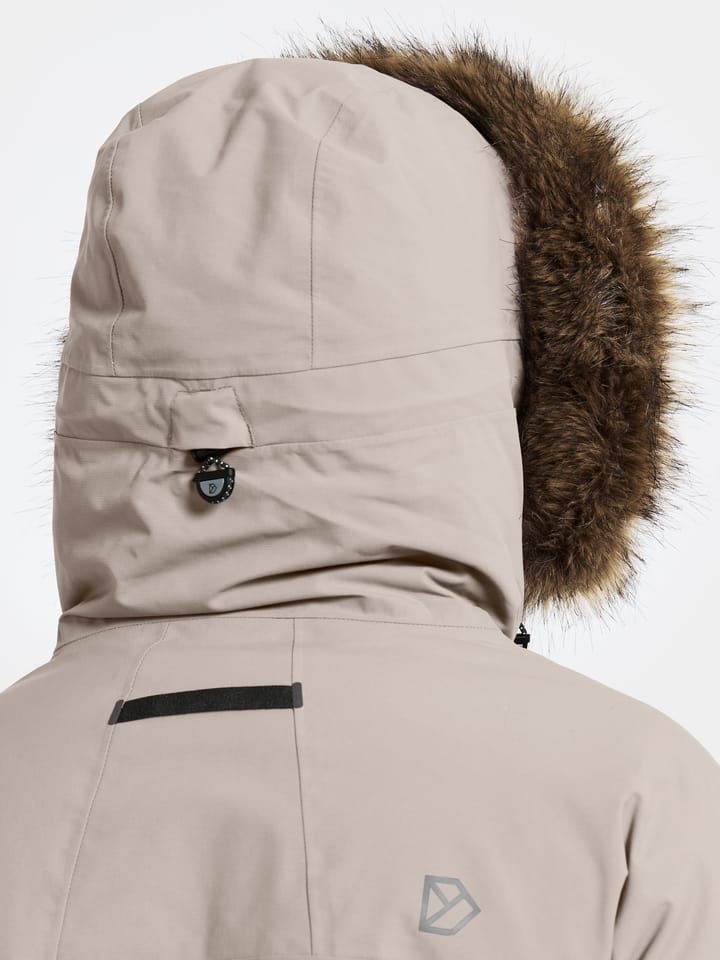 Women's Ceres Parka 2 Ash Brown Didriksons Women's Ceres Parka 2 Ash Brown Didriksons