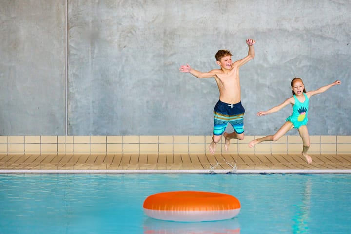 Color Kids Swim Long Shorts, Aop Dress Blues Color Kids