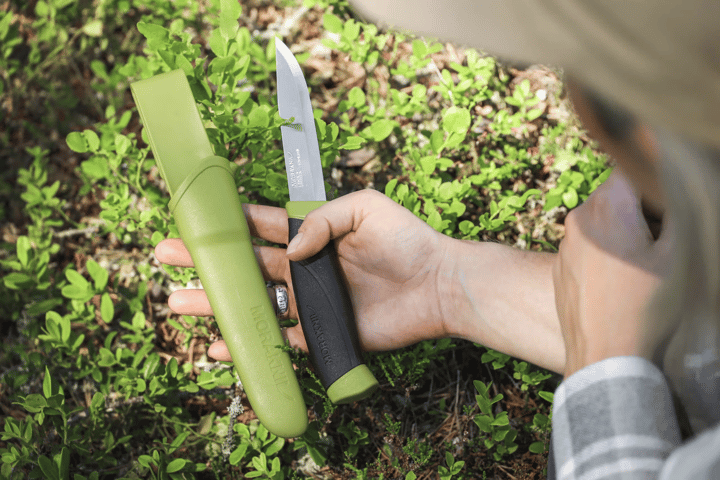 Mora Companion (S) Olive Green Mora Mora Companion (S) Olive Green Mora