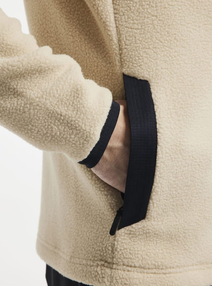 Craft Men's Adv Explore Pile Fleece Jacket Ecru/Black Craft Craft Men's Adv Explore Pile Fleece Jacket Ecru/Black Craft