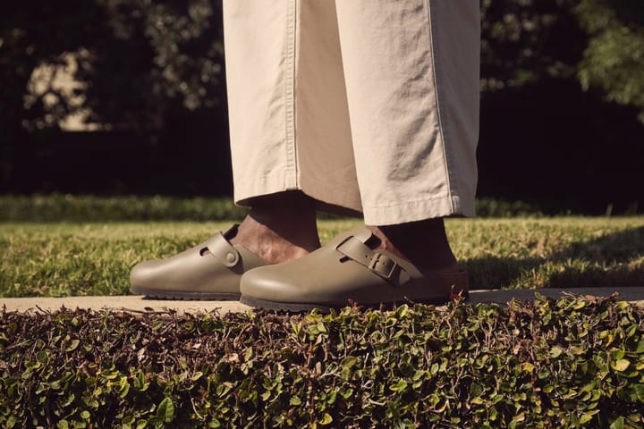 Birkenstock Boston Natural Leather Narrow Smooth Leather Concrete Gray Birkenstock