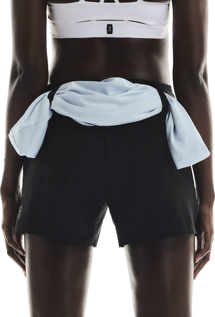 On Women's Trail Shorts Black On