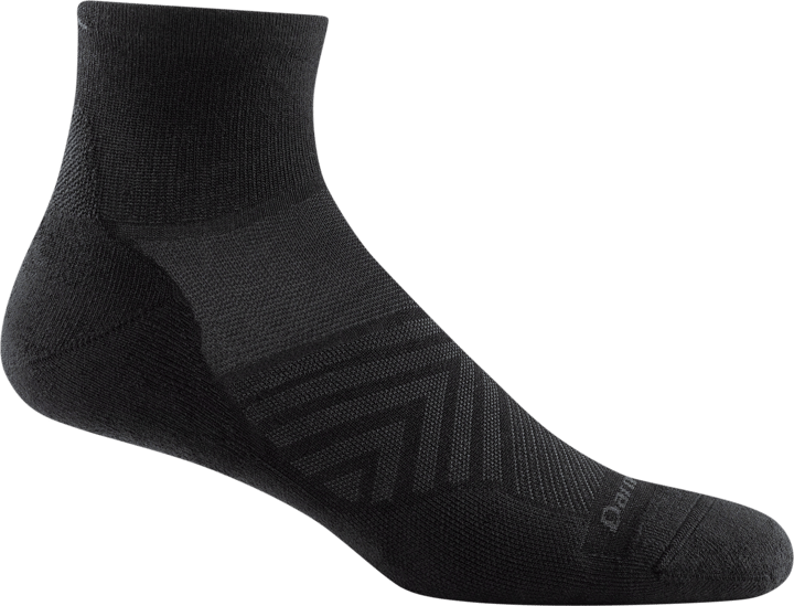 Darn Tough Men's Run Quarter Ultra-Lightweight with Cushion Black Darn Tough