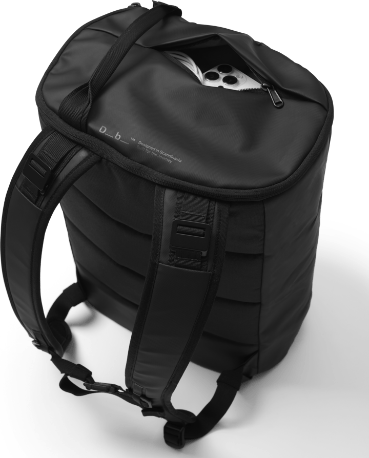 Db Roamer Duffel Pack 25L Black Out Db