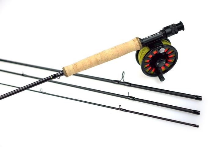 Primal Rod Co Primal Conquest 9' #5/ Flylab Surge 5/6 4-Delt Fluesett M/Backing Og Snøre Primal Rod Co Primal Rod Co Primal Conquest 9' #5/ Flylab Surge 5/6 4-Delt Fluesett M/Backing Og Snøre Primal Rod Co