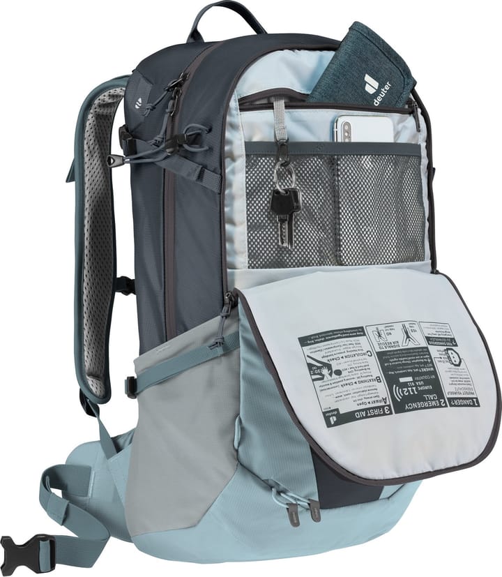 Deuter Men's Futura 23 Graphite/Shale Deuter Deuter Men's Futura 23 Graphite/Shale Deuter