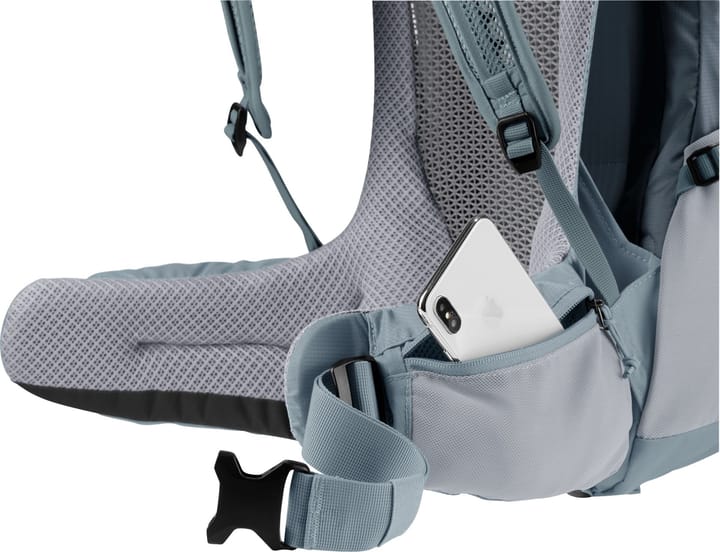Deuter Men's Futura 26 Graphite-shale Deuter Deuter Men's Futura 26 Graphite-shale Deuter