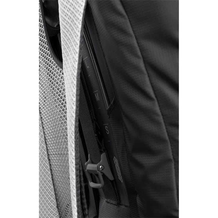 Deuter Women's Futura Air Trek 55 + 10 SL Black/graphite Deuter