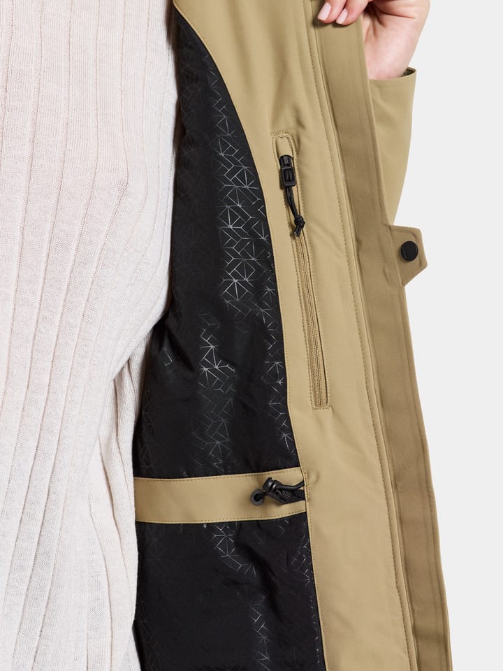 Didriksons Women's Marta-Lisa Parka 2 Wood Didriksons Didriksons Women's Marta-Lisa Parka 2 Wood Didriksons