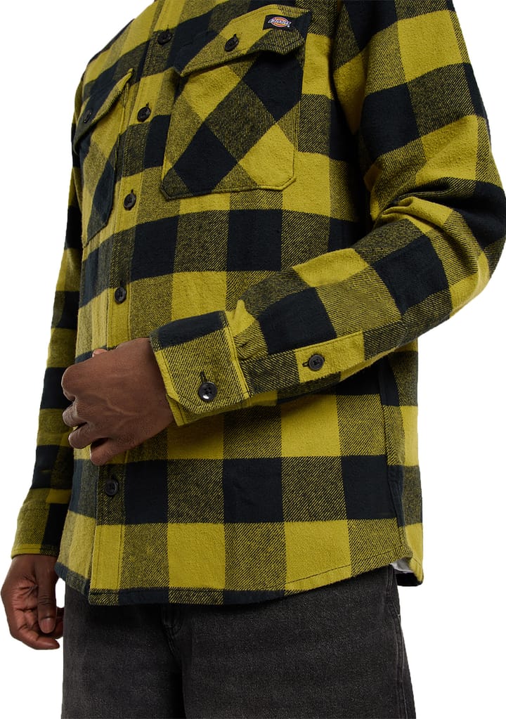 Dickies Men's Sacramento Shirt Evergreen Sprig Dickies Dickies Men's Sacramento Shirt Evergreen Sprig Dickies