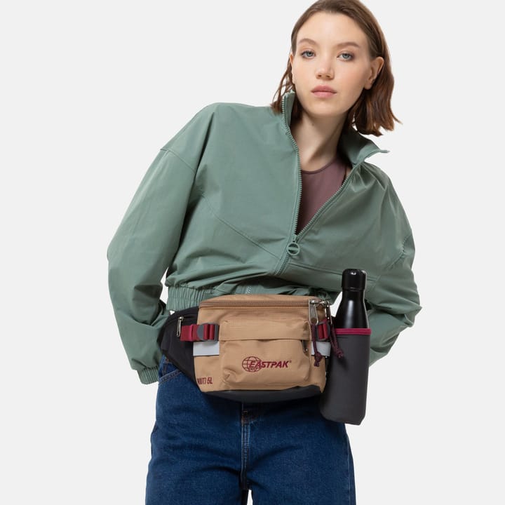 Eastpak Out Bumbag Out Brown Eastpak