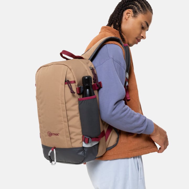 Out Safepack Out Brown Eastpak