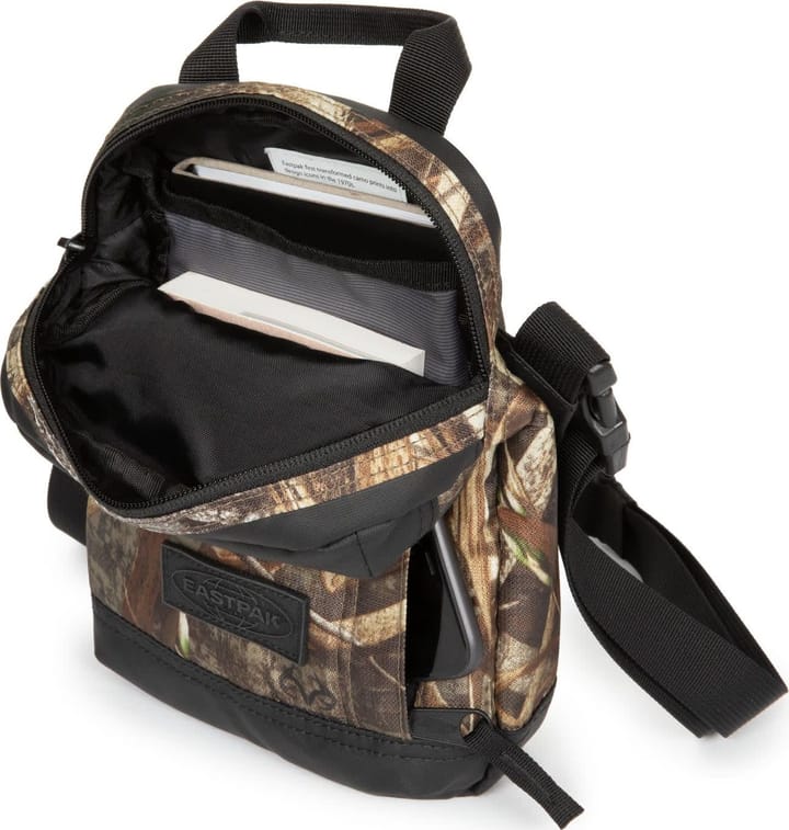 The One Cnnct Realtree Camo Eastpak