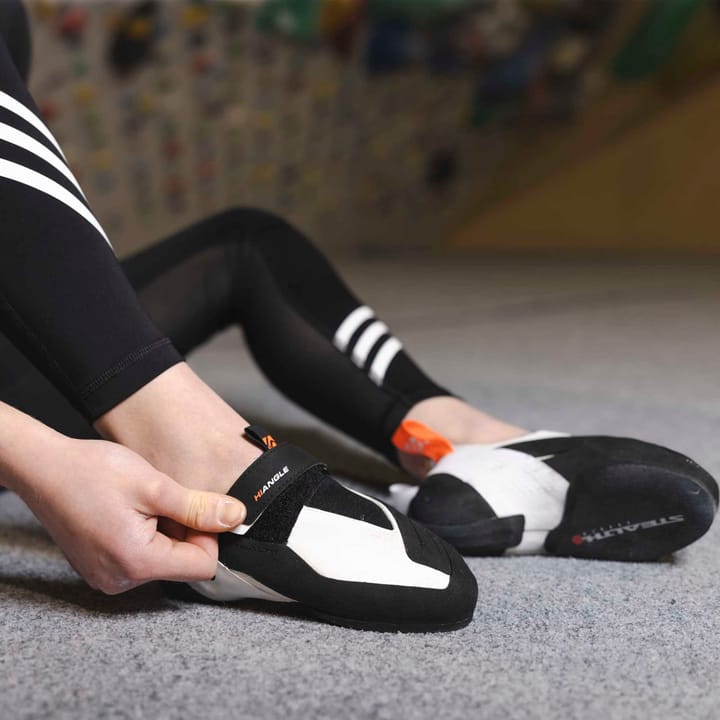 FiveTen Women's Hiangle Climbing Shoes Cloud White/Core Black/Signal Coral FiveTen