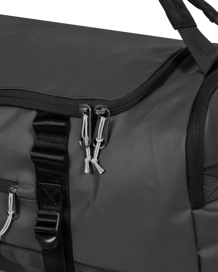 Eastpak Duffel Pack M 70L Tarp Black2 Eastpak