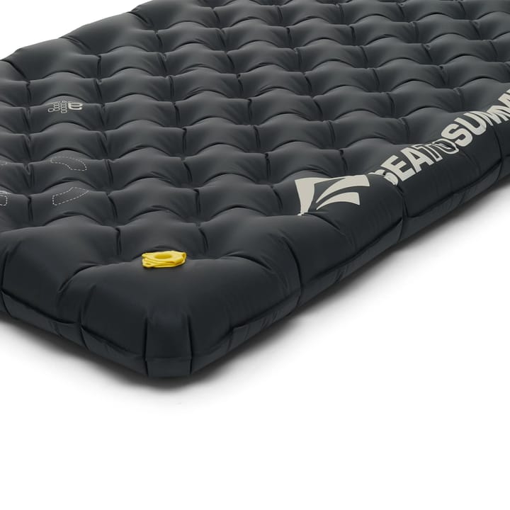 Sea To Summit Ether Light XR Pro Insulated Air Sleeping Pad Regular Rectangular Wide Black Sea To Summit Sea To Summit Ether Light XR Pro Insulated Air Sleeping Pad Regular Rectangular Wide Black Sea To Summit
