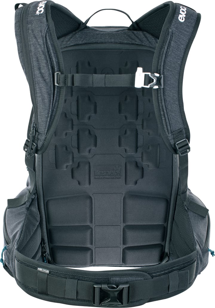 EVOC Line Pro 30 Black EVOC EVOC Line Pro 30 Black EVOC