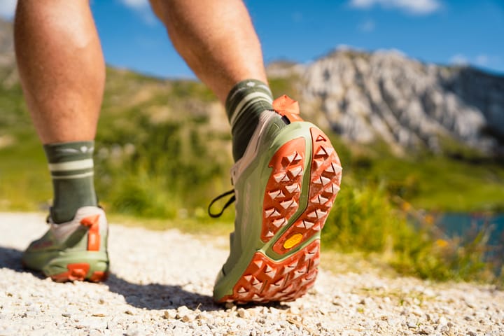 Altra Men's Experience Wild 3+ Taupe Altra