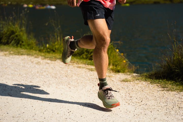 Altra Men's Experience Wild 3+ Taupe Altra