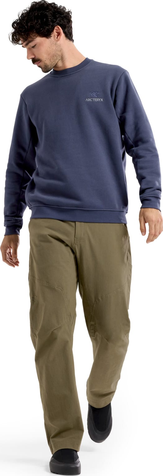 Arc'teryx Men's Emblem Fleece Crew Black Sapphire Arc'teryx Arc'teryx Men's Emblem Fleece Crew Black Sapphire Arc'teryx
