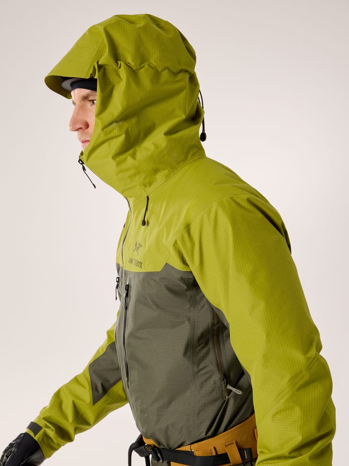 Arc'teryx Alpha Jacket M Olive Moss / Tatsu Arc'teryx Arc'teryx Alpha Jacket M Olive Moss / Tatsu Arc'teryx