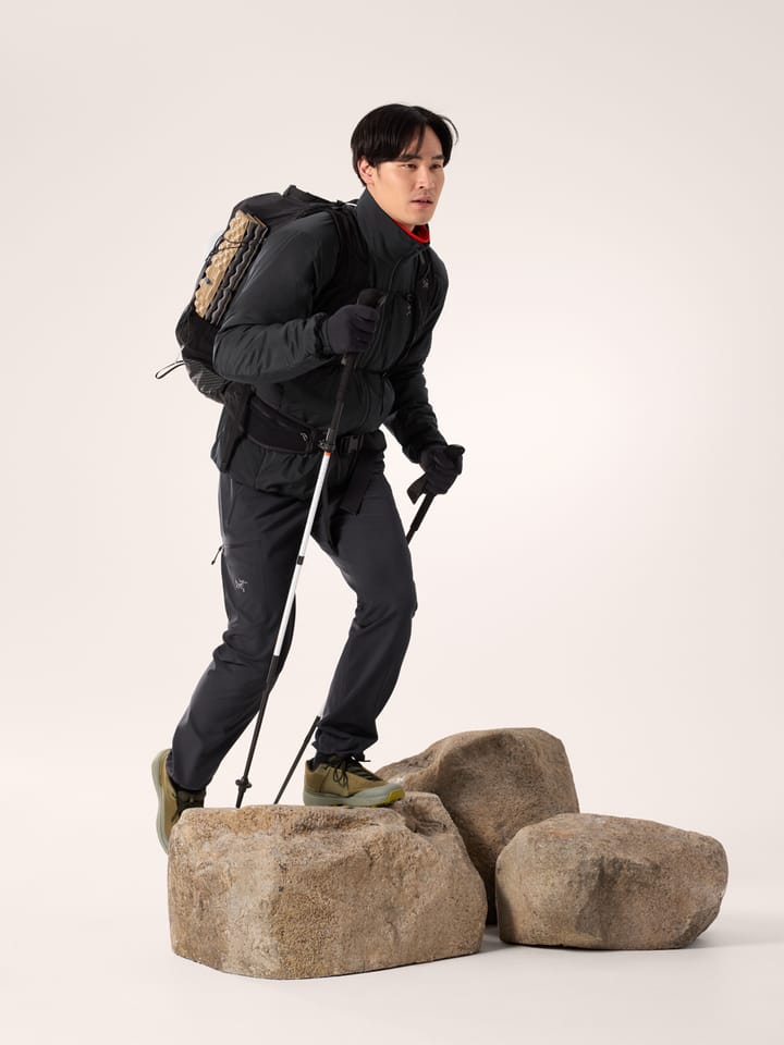 Arc'teryx Atom Sv Jacket M Black Arc'teryx Arc'teryx Atom Sv Jacket M Black Arc'teryx