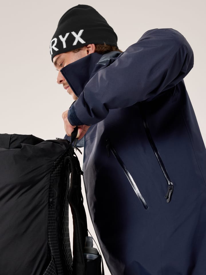 Arc'teryx Beta Ar Jacket M Black Sapphire Arc'teryx