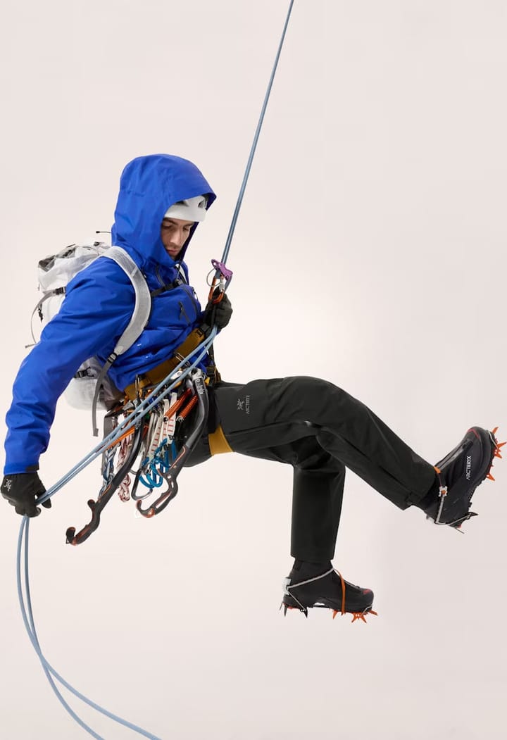 Arc'teryx Men's Alpha Sv Jacket Vitality/black Arc'teryx