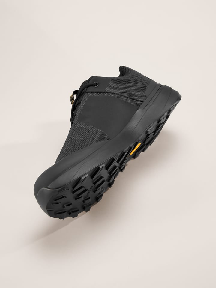 Arc'teryx Men's Kopec Gore-tex Black/yukon Arc'teryx Arc'teryx Men's Kopec Gore-tex Black/yukon Arc'teryx