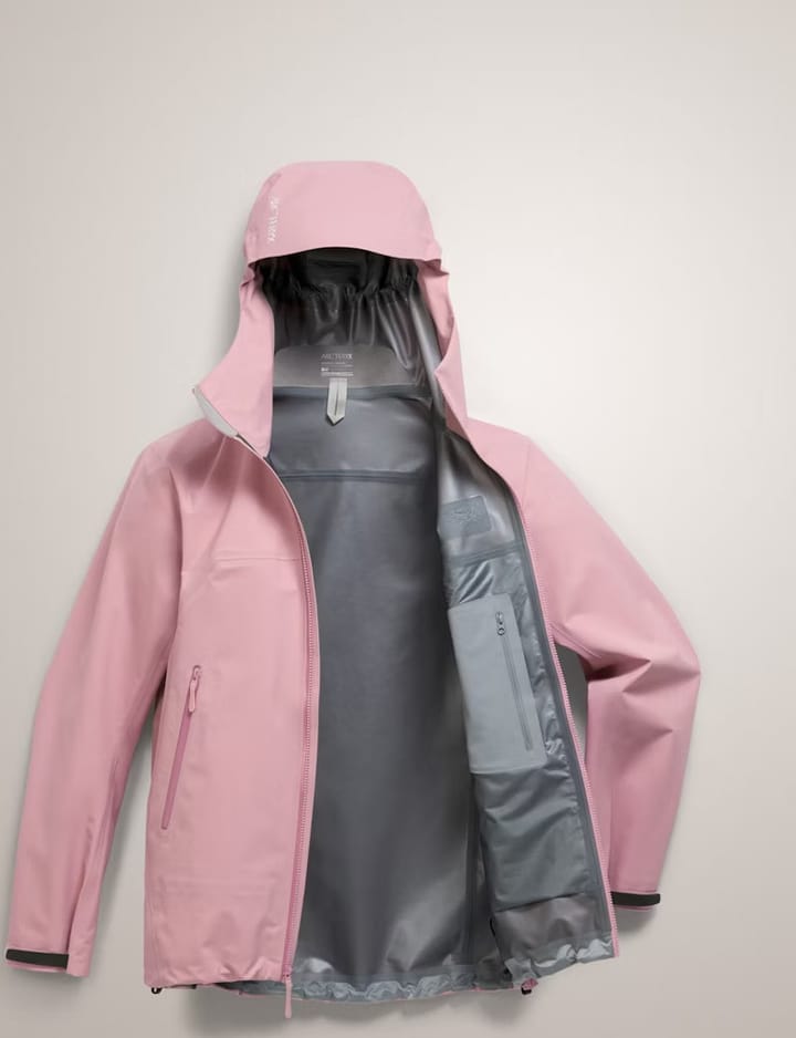 Arc'teryx Women's Beta Jacket Bliss Arc'teryx Arc'teryx Women's Beta Jacket Bliss Arc'teryx