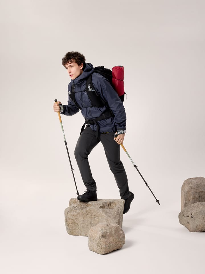 Arc'teryx Beta Sl Jacket M Black Sapphire Arc'teryx